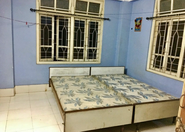 Semi Furnished 2bhk semi furnished Apartment  in Ulubari, Guwahati, Assam, India for Rent